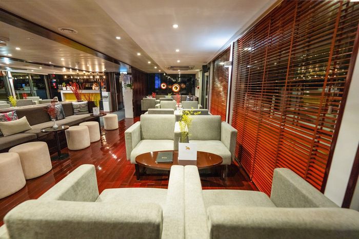 Entertainment on RV Indochine II
